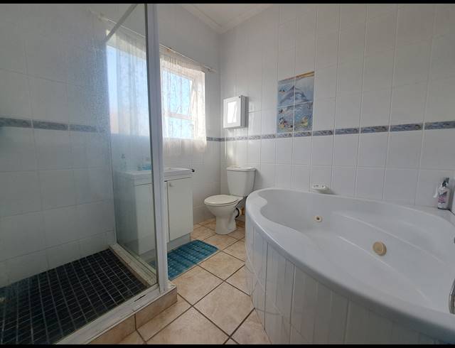 3 BEDROOM FREEHOLD FOR SALE IN MYBURGH PARK